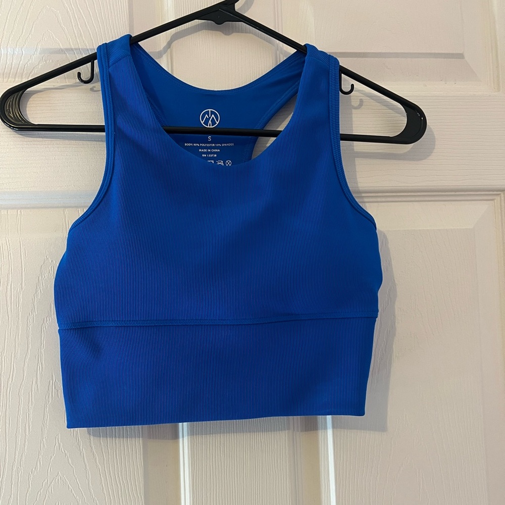 Move Theology Sports Bra Size Small with removable padding
